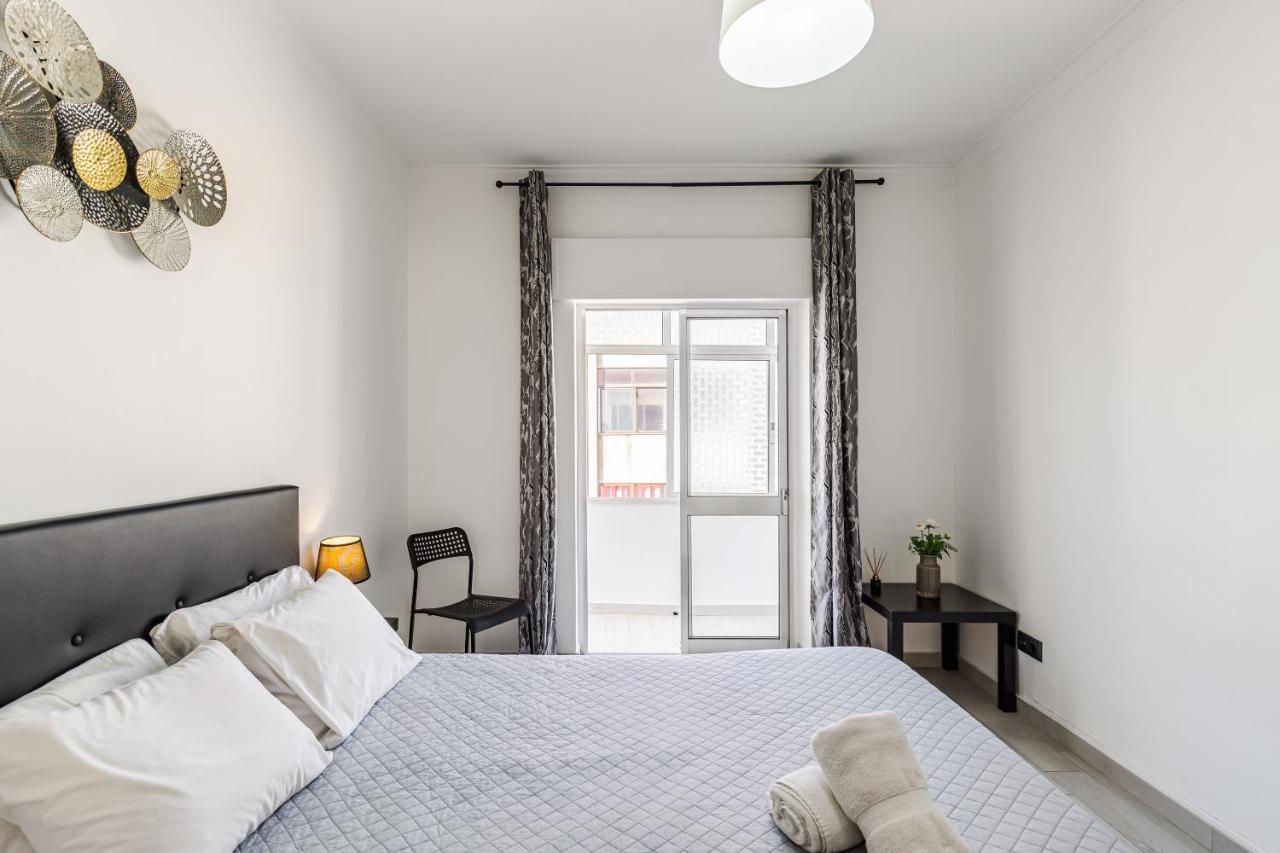 Sleeptubal Moderne Accommodatie Alhos Vedros Extérieur photo